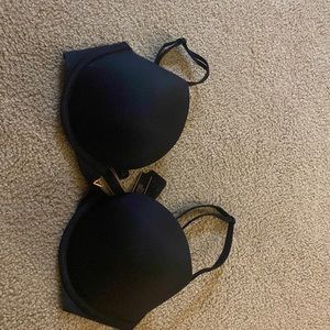 Victoria secret love cloud  medium push up bra